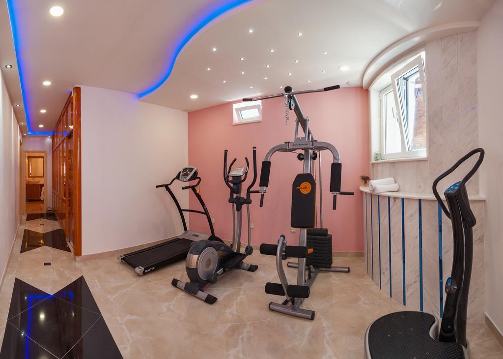 Hotel Sunceva Postelja Brela Luaran gambar