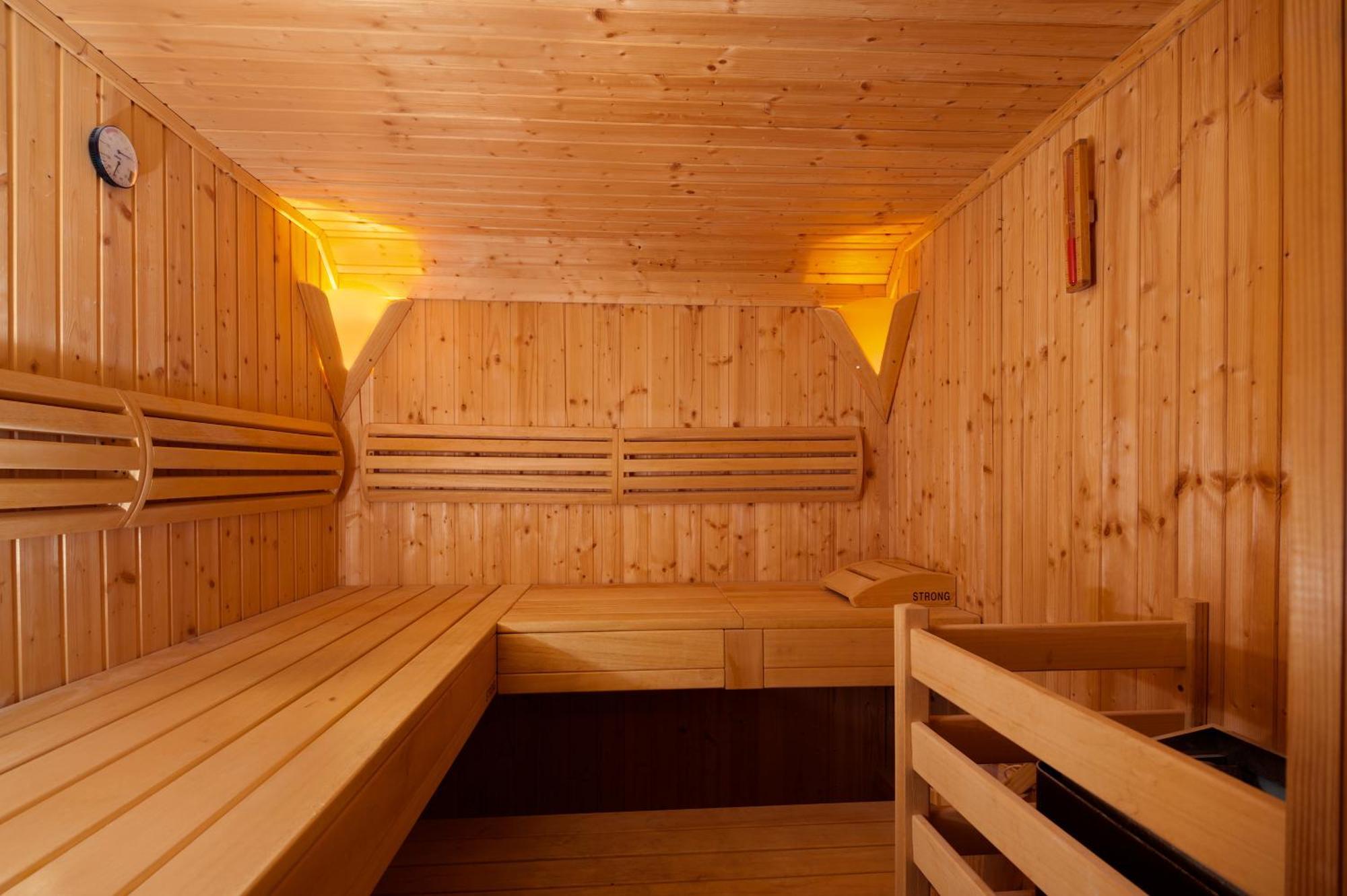 Hotel Sunceva Postelja Brela Luaran gambar