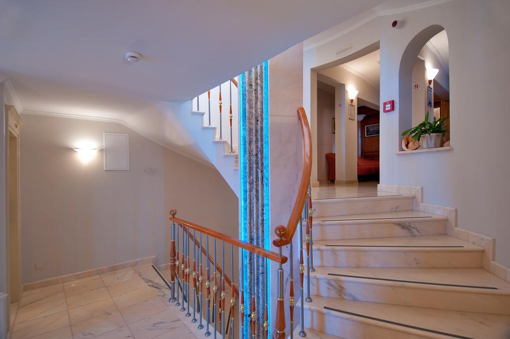 Hotel Sunceva Postelja Brela Luaran gambar