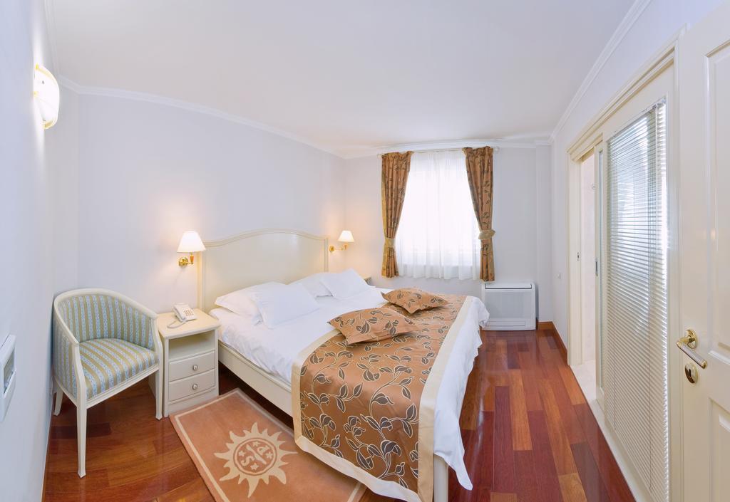 Hotel Sunceva Postelja Brela Luaran gambar