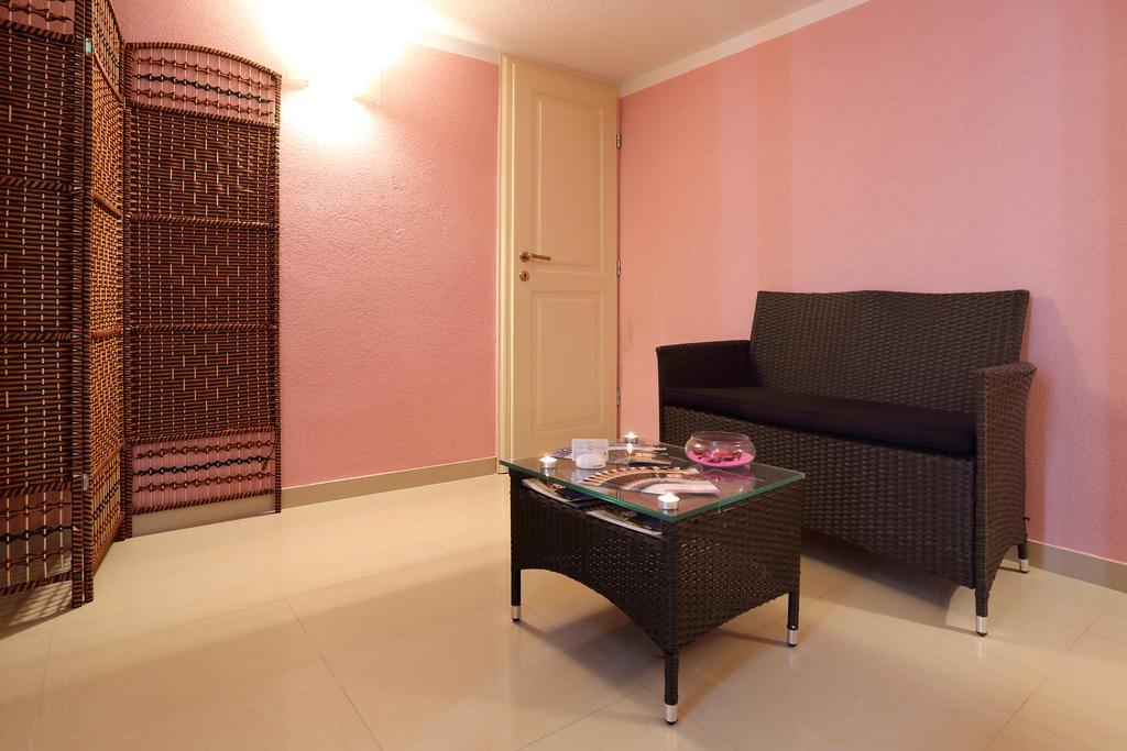 Hotel Sunceva Postelja Brela Luaran gambar