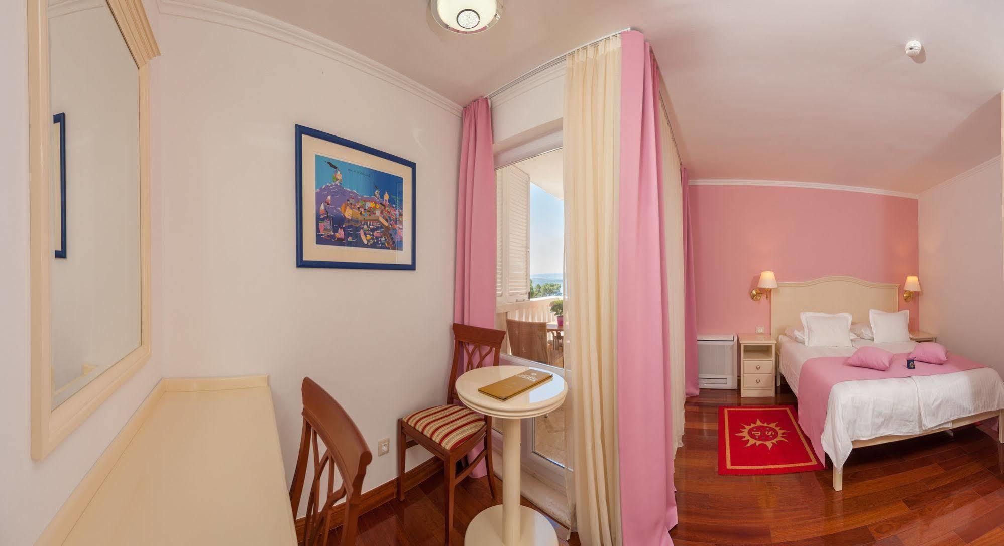 Hotel Sunceva Postelja Brela Luaran gambar