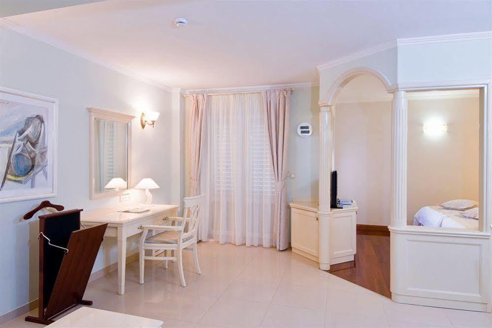 Hotel Sunceva Postelja Brela Luaran gambar